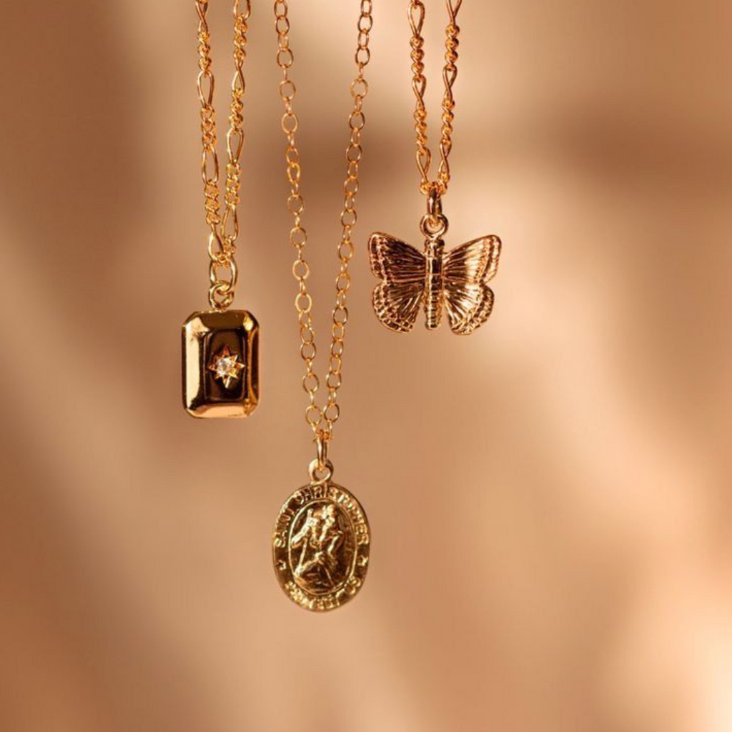 The Timeless Beauty of Silver Jewellery – Why Yishasilverr is Your Everyday Luxury