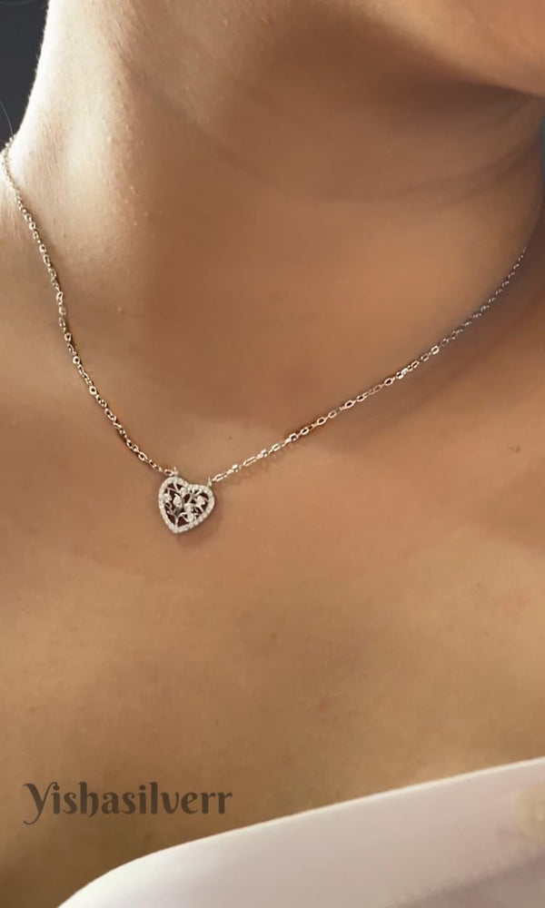 Queen of Hearts Necklace